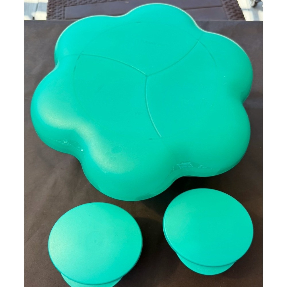 Tupperware Chip 'N Dip Bowl Set